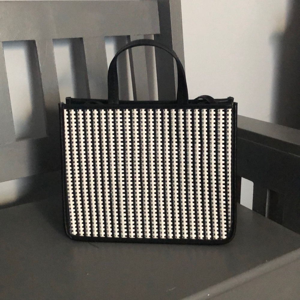 Women’s purse